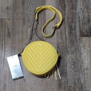 Realer Round Yellow Crossbody Bag